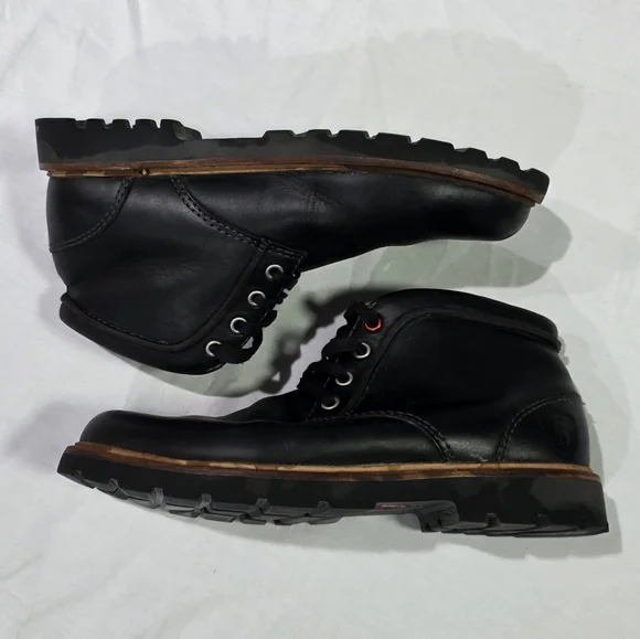Boston Boot Co Commonwealth Chukka Black Leather Waterproof 